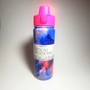 Simple Modern 18oz Insulated Stainless Steel Water Bottle Covered Silicone Straw